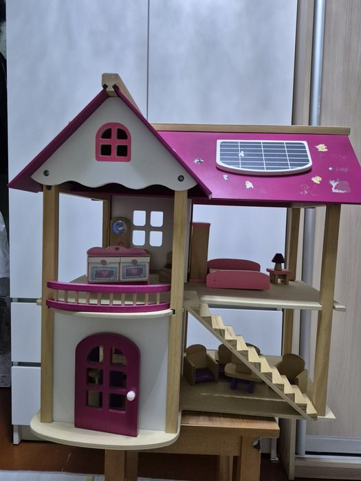 Продам домик для кукол