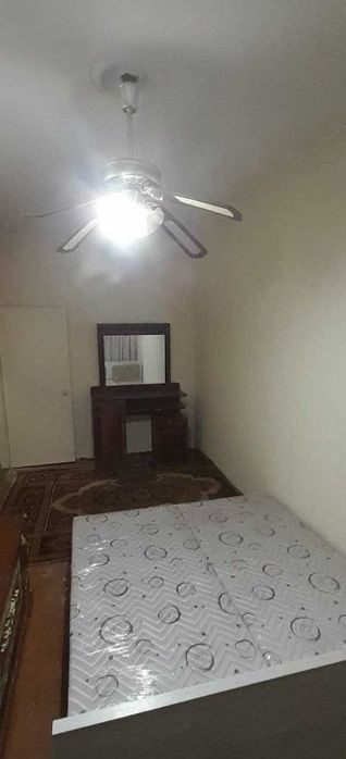 Kvartira bollaga,oilaga,qizlarga ijaraga beriladi.