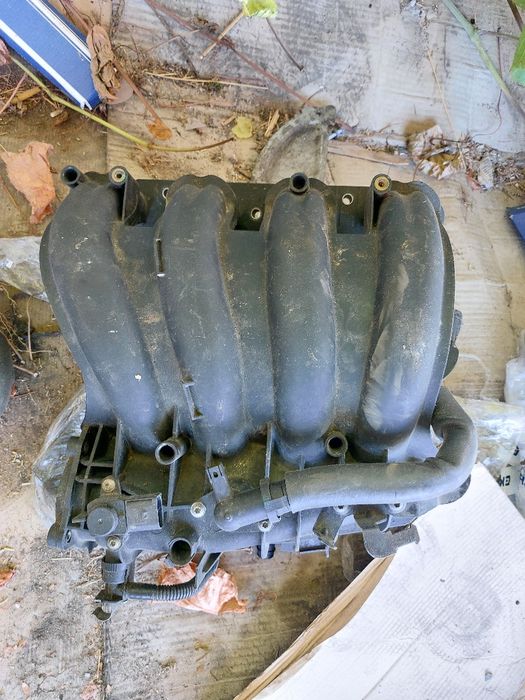 Всмукателен колектор Е90 е92 318i 320i bmw бмв 129кс 150кс n46