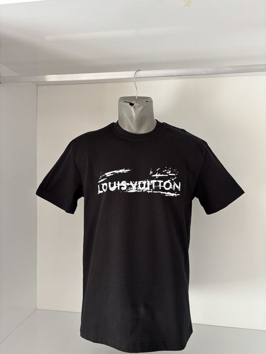 Vând tricou de bărbați