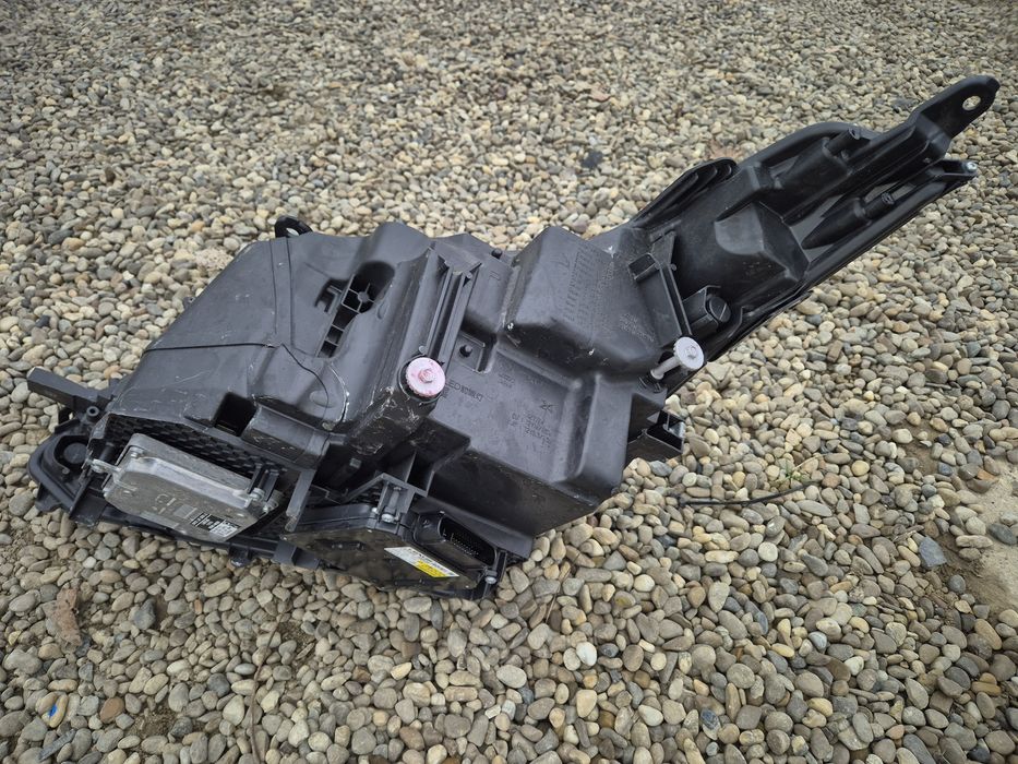 Far dreapta full led lexus rx 450 an 20189
