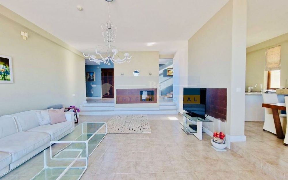 Продава се Къща в Созопол - 490 кв.м за 986 €/кв.м - Снимка #9