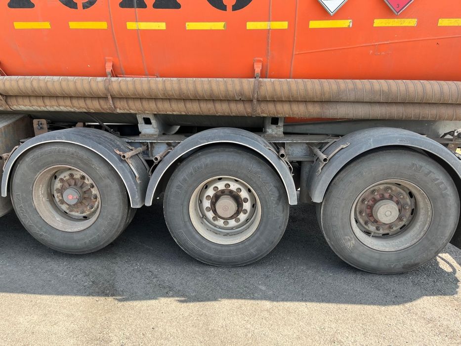 Продам авто цестерну