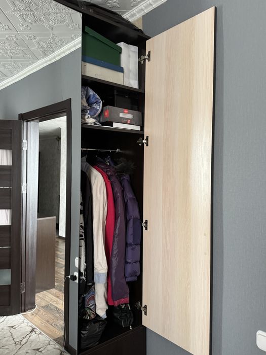 Продам шкаф! Не дорого!