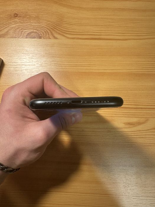 iPhone XR Black 95%