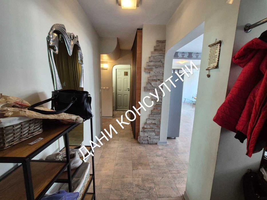 Продава се Тристаен апартамент в Велико Търново, Акация - 109 кв.м за 1560 €/кв.м - Снимка #17