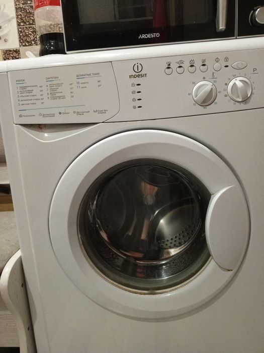 Стиральная машина Индезит