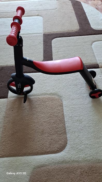 Продаётся велосипед 3 в 1. В хорошем состоянии.