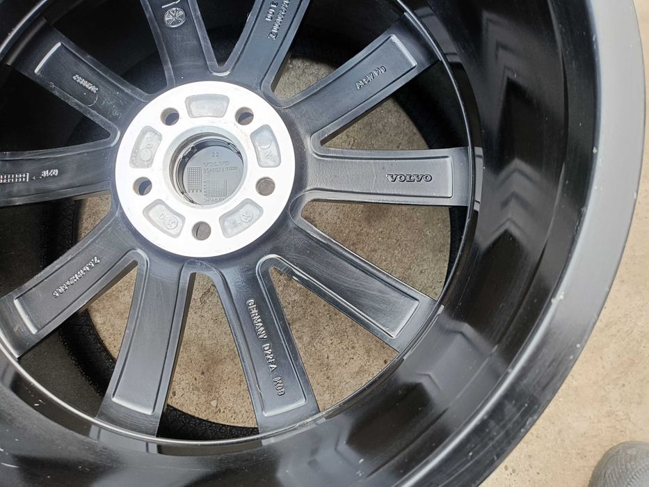 O janta 19 originala volvo XC 60 cod 31423852