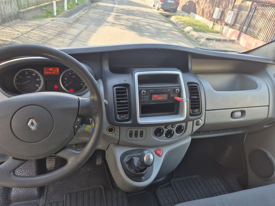 Vând Renault Trafic 2,0 TDCI //116 CP// Fab  06/03/2014 //Euro 5//