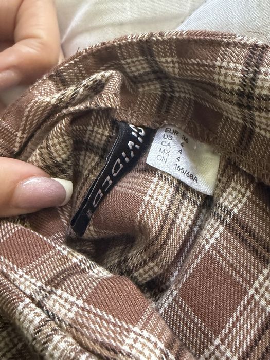 Карирана пола H&M