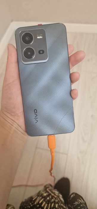 Продам виво в25е vivo v25e