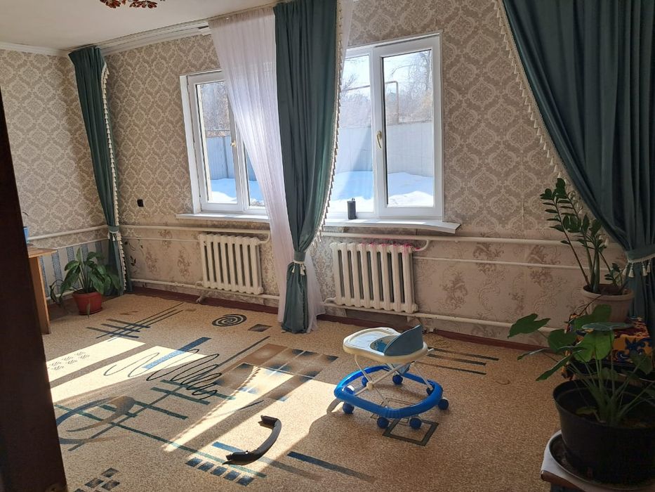 Продаётся дом в пос.Жандосова