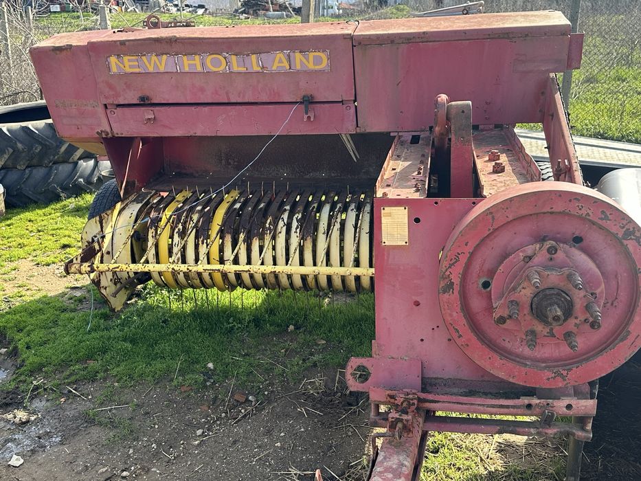 Сламопреса New Holland 276