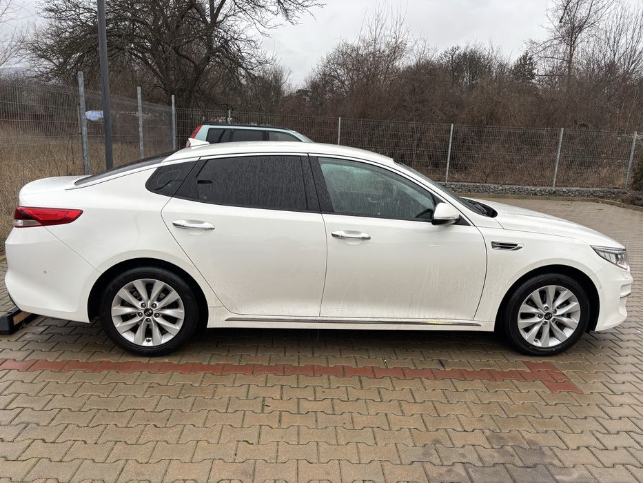 Kia OPTIMA 1.7 crdi - 2018г. *FULL***