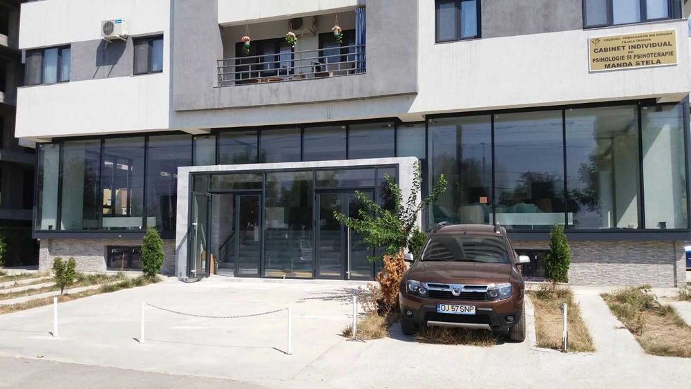 Spatiu 220m2,Calea Severinului,vis-a-vis de Promenada Mall