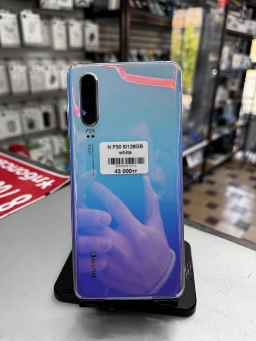 Huawei P30 6GB/128GB без комплекта