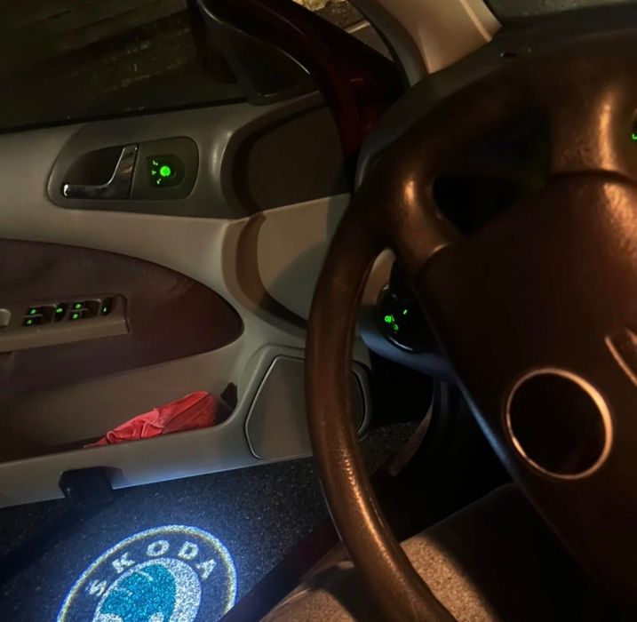 2 бр. безжичен LED проектор за лого на автомобилна врата