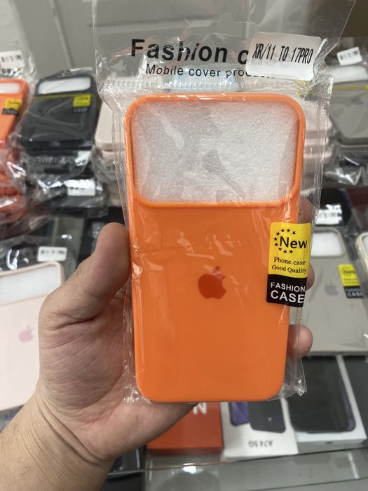 Айфон 17 про ХР чехол