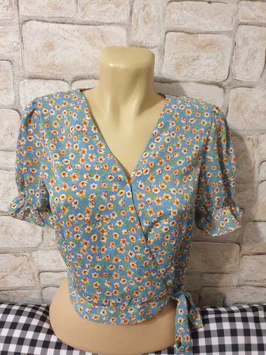 Bluza parte peste parte,marimea S/M,noua fara eticheta