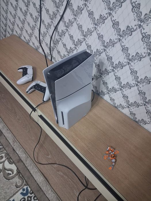 Прадоется ps5 хорошего состояние