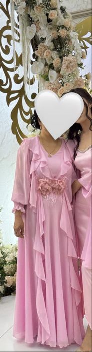 продаю платье 25000