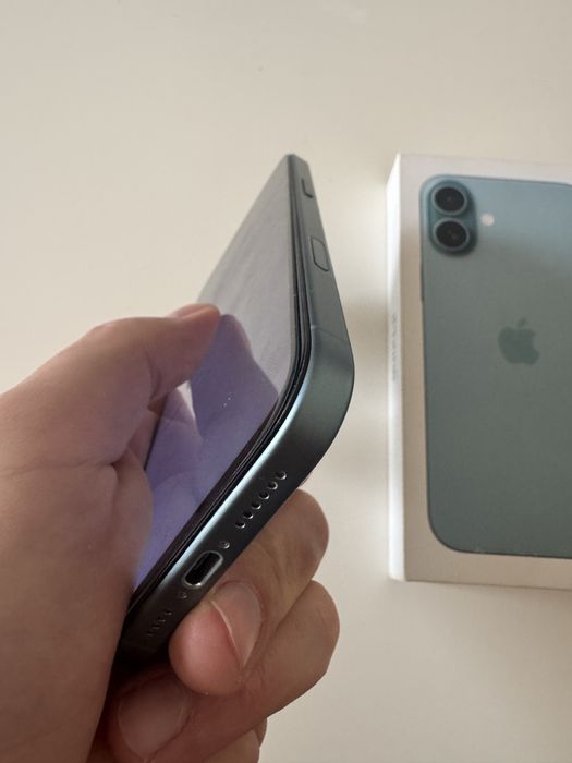 Vand Iphone 16 PLUS