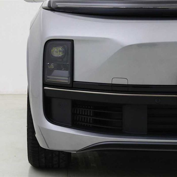 Li L6,7 23-24 стекла фар