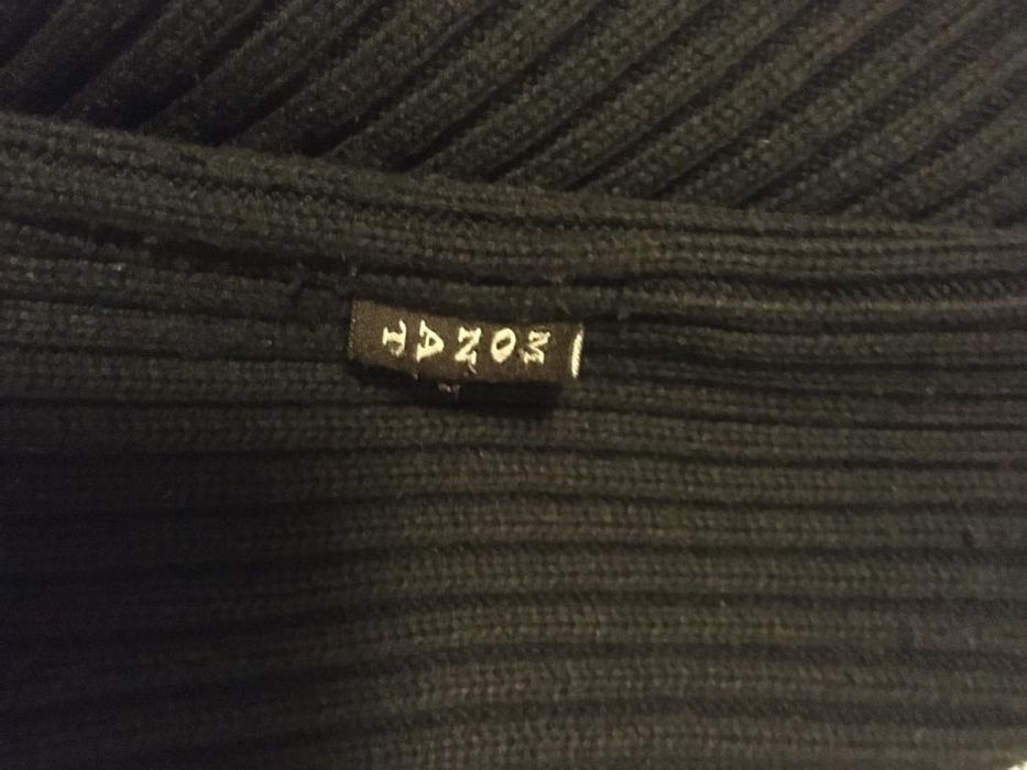 Продам кофту на замке