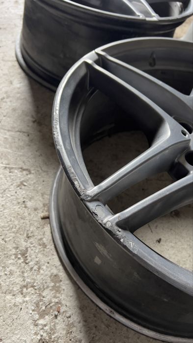 Продам оригинальные диски AMG