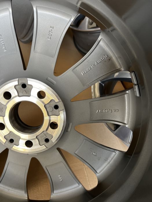Jante NOI Originale Mercedes GLE W167 W166 , ML  , A1674010100 , 5x112 , 8Jx19H2 , ET 61 !