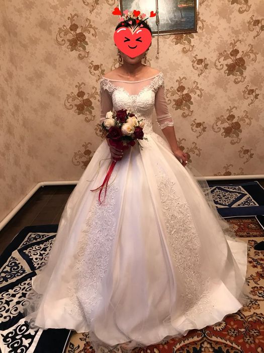 Свадебное платье.