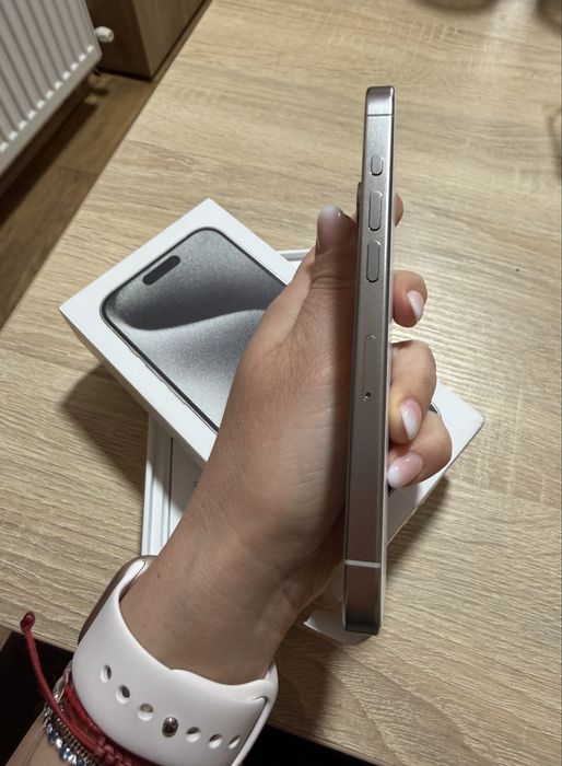 Iphone 15 pro, NOU, White titanium, 256 GB