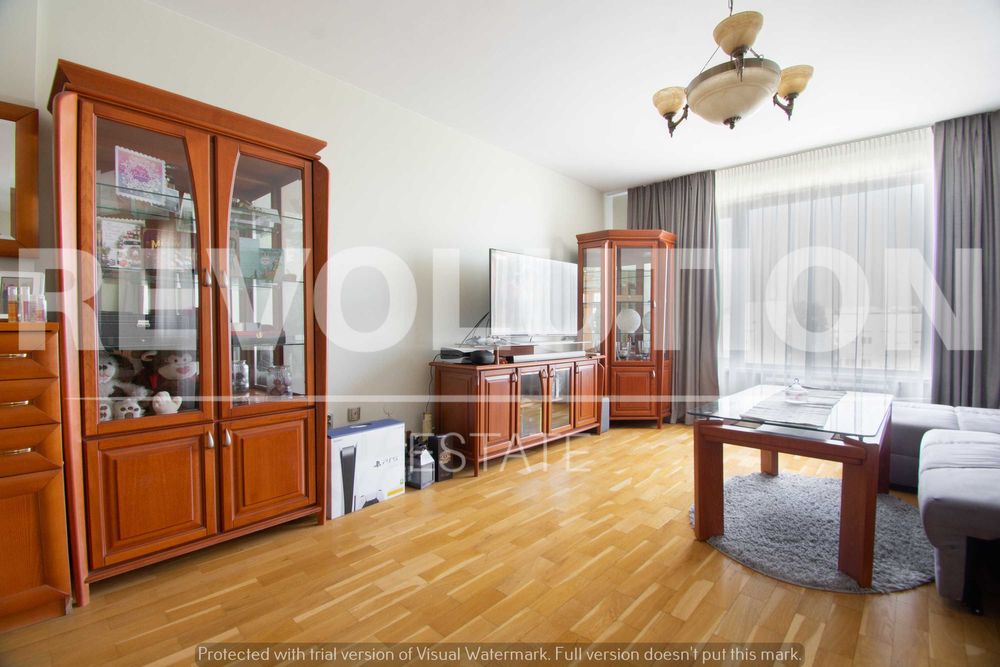 Дава се под наем Двустаен апартамент в София, Център - 85 кв.м за 750 € - Снимка #2