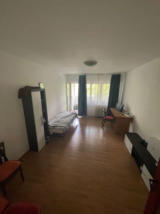 apartament de inchiriat
