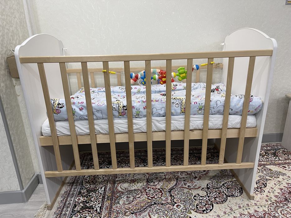 Кроватка детская