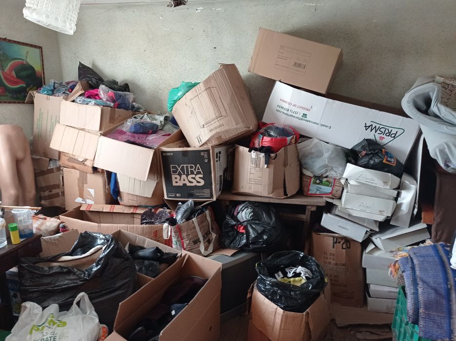 Cămăși Levis noi mărimea M