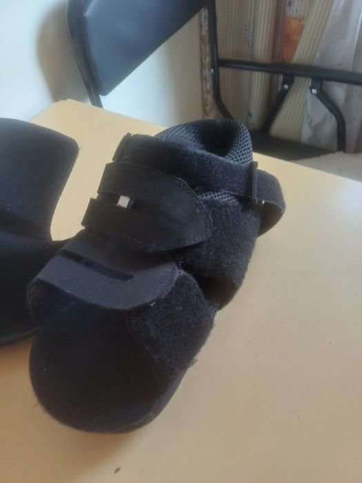 Ботинок барука продам