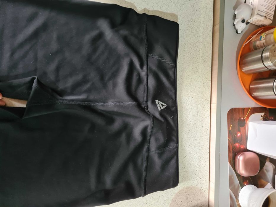 Спортивные легинсы