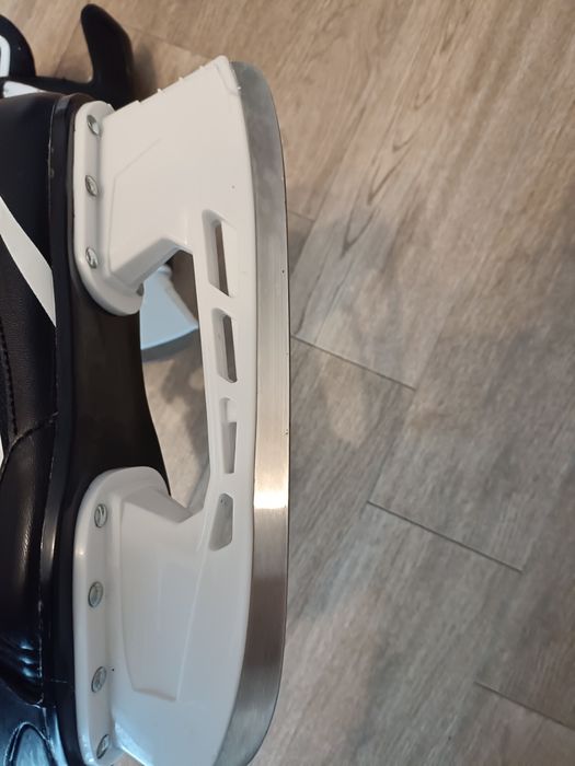 Patine Roces Rh4 Hockey, 43.
RH4 Patine ckey
RH4 Patine Hockey