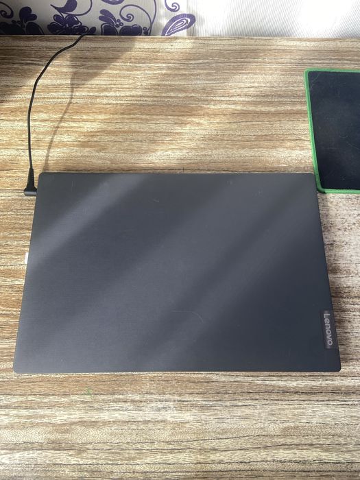 Ноутбук lenovo v15