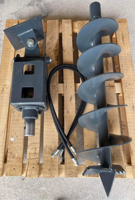 Мини багер с чук свредел 3 кофи и Бобкат дробилка бобкат за Варна