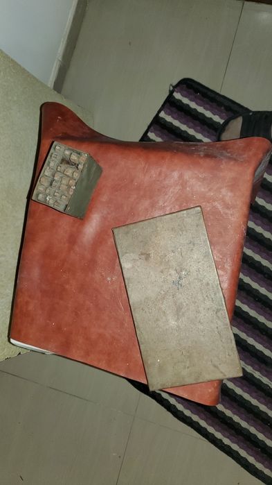 Poansoane cu litere pentru metal