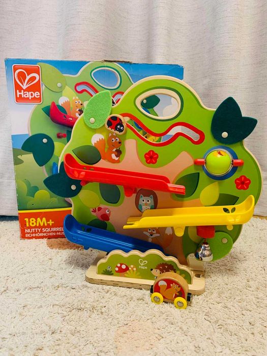 Дървена игра Hape - Железница с катерички