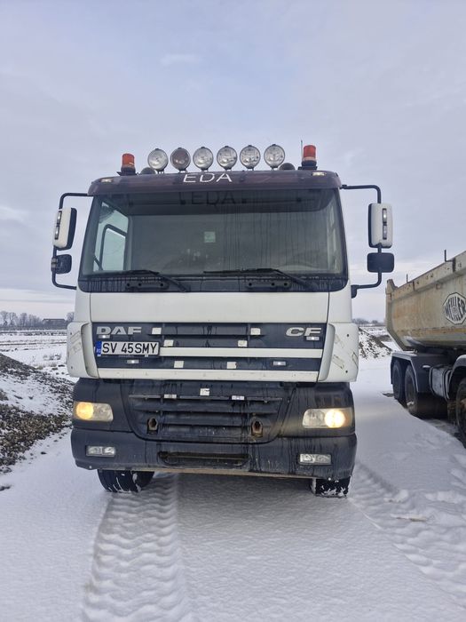 Vând Autobasculanta DAF 8x4