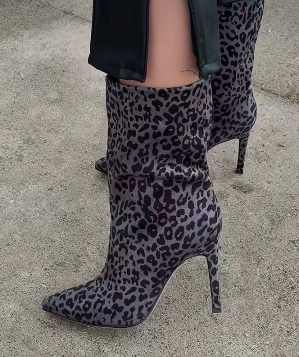 Продам НОВЫЕ сапоги