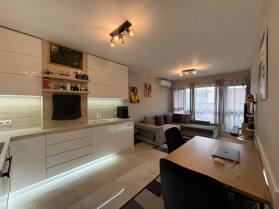 Продава се Двустаен апартамент в Пловдив, Беломорски - 65 кв.м за 1098 €/кв.м - Снимка #8