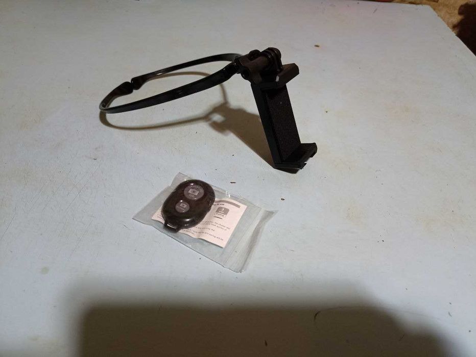 устройство для ношения телефона на шее