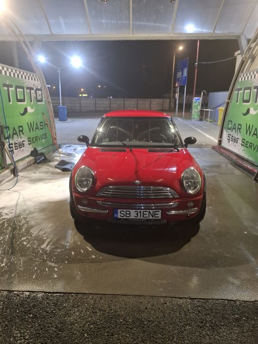 Îmi vând bebelușul...