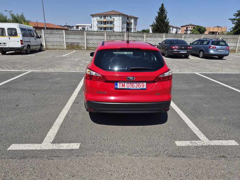 FORD Focus 2013 — imagine 3